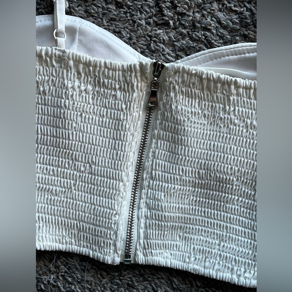 Flower Top 🌸 - Picture 4 of 6